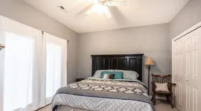 Hilltop Mountain Retreat - Image 5