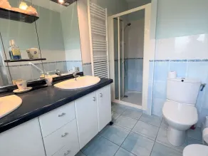 Fouesnant, maison familiale avec jardin clos, proche centre ville - Image 3