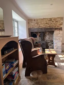 Cosy cottage with large garden in gorgeous rural setting. - Image 3