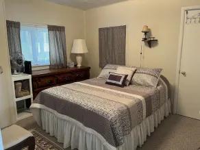 Fully furnished cabin on scenic Wabasis Lake- Midweek End of  Summer Sale ! - Image 5