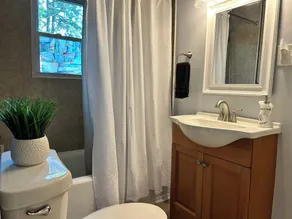 Cheerful 4 rooms Cabin with 2 bath near BU - Image 5
