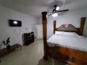 Georgeous 1 bedroom A home away from home - Image 5