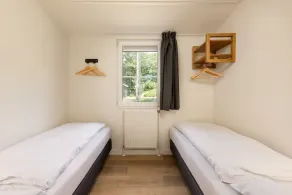 Chalet With a Dishwasher, in a Car-free Park - Image 5