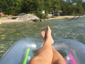 Crystal Lake Cottage w / AMAZING Private Sandy Beach und Sandy Lake Bottom! - Image 2