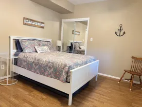 Relaxing escape or fishing getaway! Central location for hiking, wineries, fun - Image 4