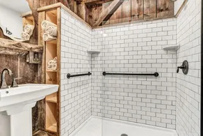 Converted Carriage Barn - The Carriage House Unit1 - Image 4
