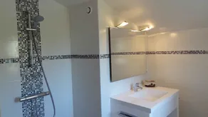 Walking distance to Uzes. Family friendly villa with pool, private surroundings. - Image 3