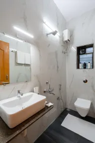 The Fernstead Hillview 5-BHK Villa With Private Pool & Terrace Near Major Beaches - Image 4