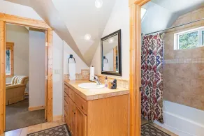Heart of Truckee - Pet Friendly, Gå til købmand og butikker! - Image 5