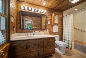 Door County Waterfront Cottage | 180' Shoreline | Sleeps 10 + Bunkhouse - Image 2