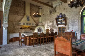 Discover Merida in grand colonial style - Image 5
