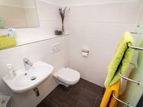 Vacation home Haus Sonnenschein with e-charging station - FH with 2 bedrooms - Image 4