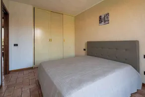 Holiday apartment near the center with swimming pool, air conditioning, parking lot - Image 5