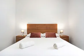Pet-Friendly Holiday Home \"Villa Montenmedio 2\" with Mountain View & Pool - Image 4