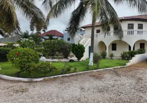 Ocean Walk Guesthouse - Image 4
