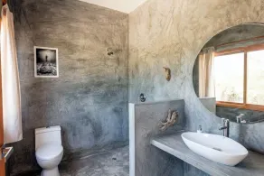 Luxury villa, with a unique design - Image 4