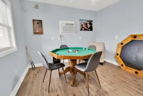 Spacious Family Retreat with Game Room 25 Mins to PCB - Image 2