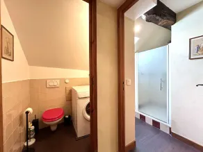 Renovated 2-Bedroom Apartment in Fortified City Center, Briançon - Image 3