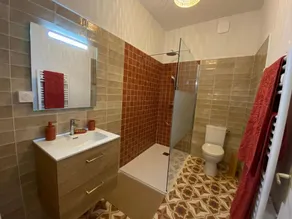 The Oasis Gardens, Beautiful House - Image 5