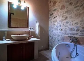 Agrielia Villa - Image 2