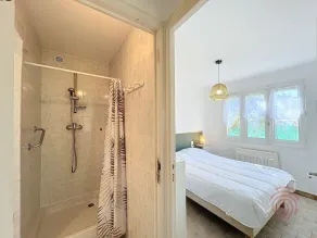 Cozy 1BR Apartment with Terrace, Pet-Friendly, Near Thermal Center in Lamalou-les-Bains - Image 3