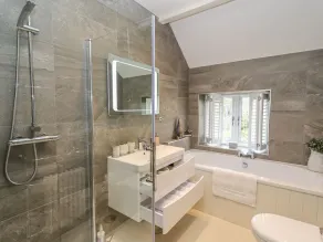 Rose Cottage - Image 3