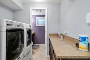 Near Chicago&O’Hare/King Bed/WiFi+Game room - Image 2