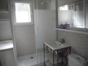 CASSIS 6 km. Stueetagen i villa 2 Appart. for 1 til 6 personer hver. Terrasser, smuk udsigt - Image 4