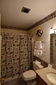 Trail Creek totalement rénové Top Two étage Unité Fin 2 salle de bain complète 2 Reine de Chambres - Image 4