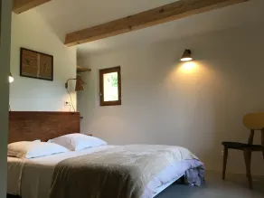 Hus med pool ved foden af Luberon - Image 3
