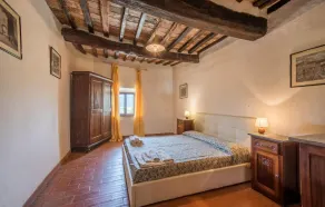 Cozy apartment in Radicondoli SI - Image 5