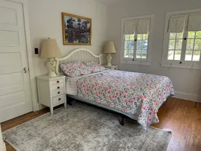 Fall Festivals! Classic true waterfront! private,sleeps up 12, dog friendly - Image 5