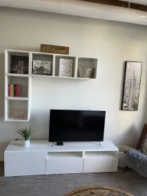 FREE PARKING NY Style Condo in Exchange District - Image 3