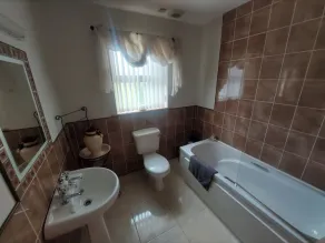Carndonagh - 3-Bedrooms - Sleeps 6 7 - Garden - Image 4