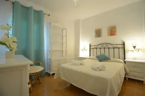 EL FARO 60 - One Bedroom Apartment, Sleeps 3 - Image 4