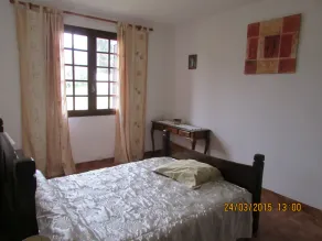 BELOW VILLA WITH GARDEN - Image 5