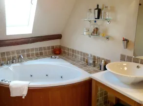 Superb, large property: swimming pool, tennis court 30 mins from the Châteaux de la Loire - Image 3