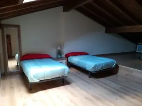 Ideal for groups of friends and families who want to live a unique experience. - Image 4