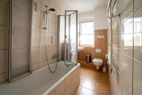 Moderne Ferienwohnung in der Stadt - Image 3