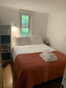 2 bedroom cottage 1 block from South Beach- hot tub, fire pit - Image 4
