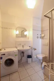 LIN-27 - Villa Linde Residence - Image 2
