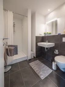 Bright modern studio, up to 3 people - Image 2