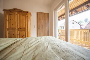 New, romantic Rotmilan holiday apartment with a view of the mountains - Image 4
