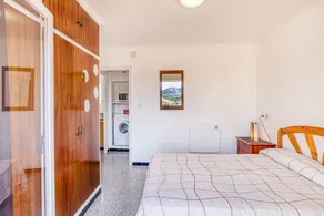 Apartment „Ático Vistas Llançà“ nahe dem Strand mit Meerblick & Terrasse - Image 5