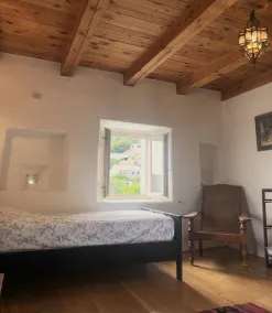 Schloss aus dem 17. Jahrhundert auf der dalmatinischen Insel - Image 2