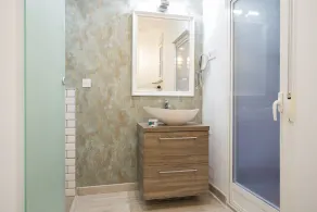 For You Rentals COZY APARTMENT TEMPORAL IN BARRIO SALAMANCA JOG48 - Image 5