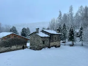 Small chalet in hamlet - Image 4