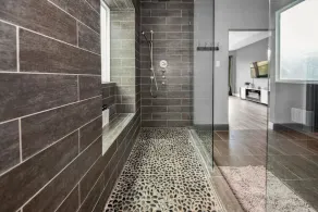 SG Lakefront Villa w/ King Beds Heated Pool & Spa - Image 4