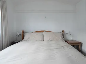 4 bedroom accommodation in Pagham, near Chichester - Image 3