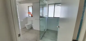 The Penthouse - Amazing Ocean Views, Opposite Beach & Park, Wi-Fi & Parking - Image 4